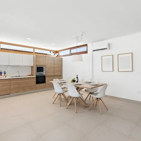 فيلة Altos Alene 10b By Escape بلايا بلانكا